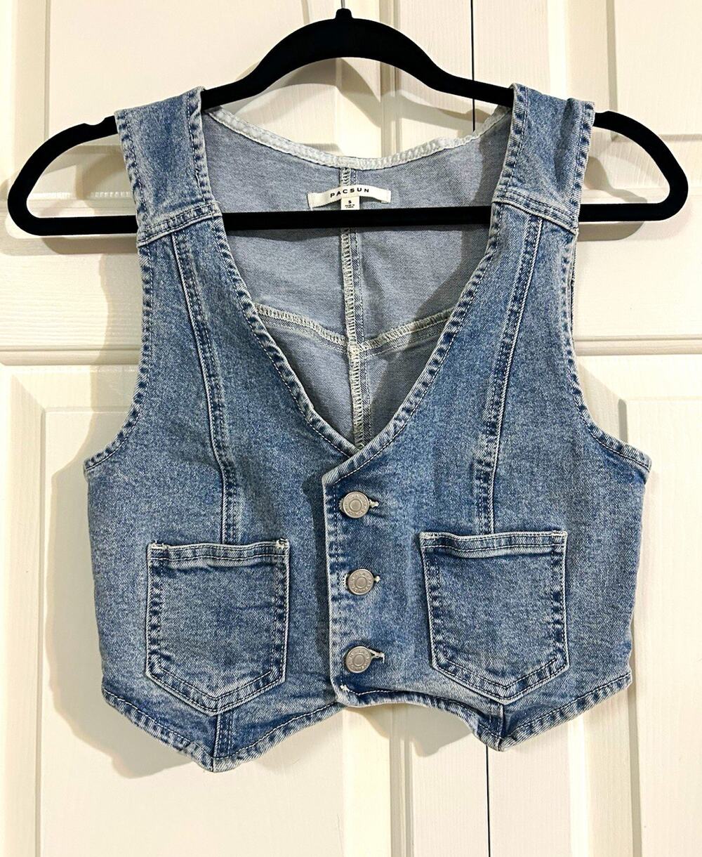 PacSun Women's Blue Denim Vest V-Neck Sleeveless Button Front, Size S